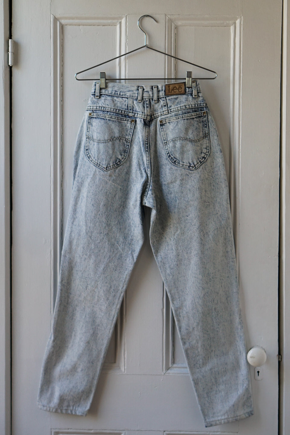 High Waisted Acid Wash Jeans | Size 25/26
