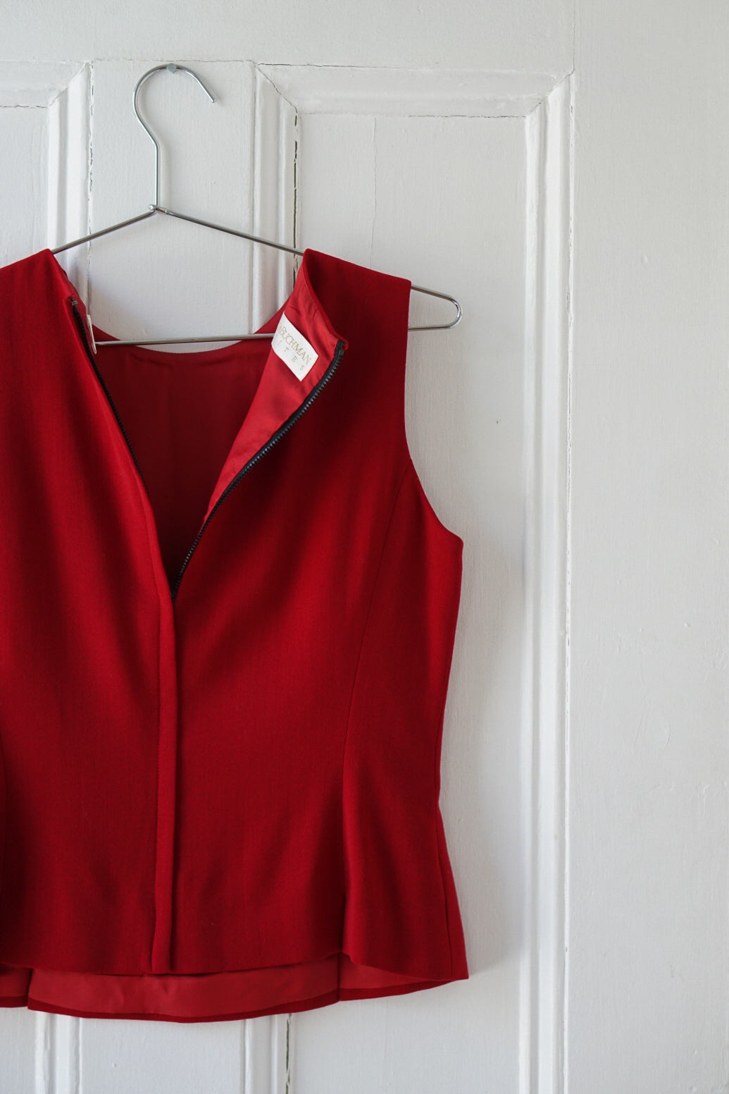 Scarlet Red Wool Blend Sleeveless Top | Size S