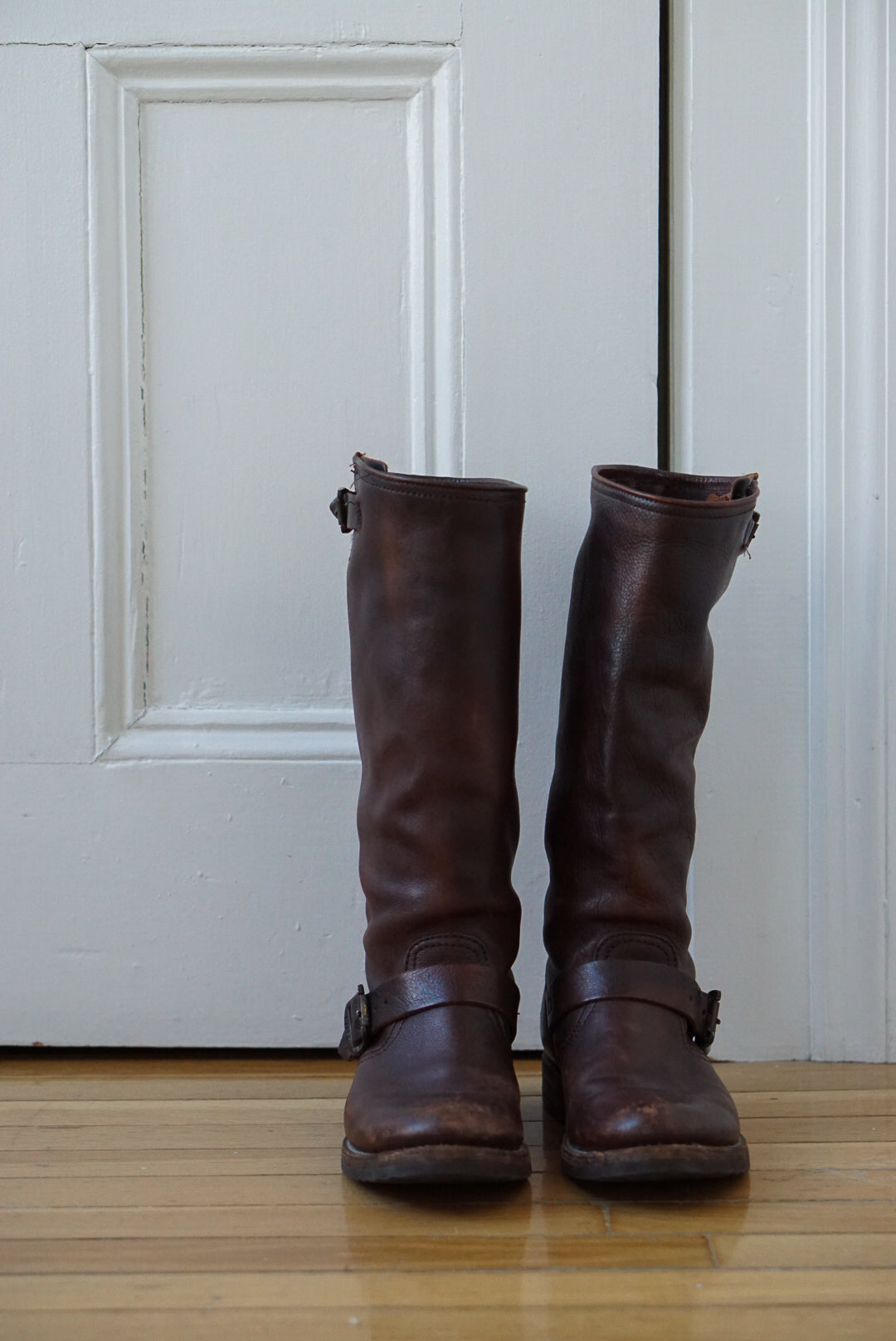 Frye Walnut Leather Riding Boots | Size 8.5