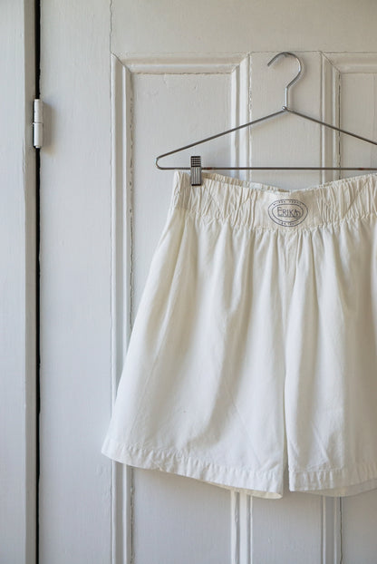 Crinkled White Cotton Shorts | Size M/L