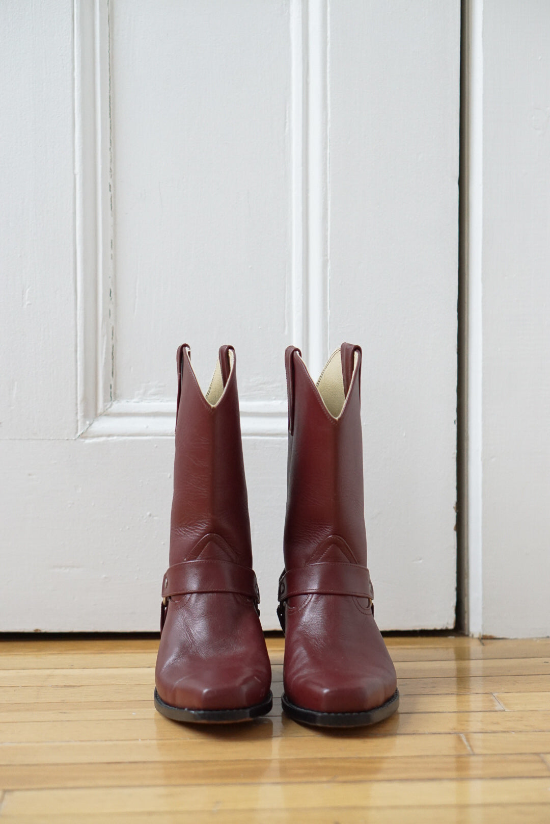Oxblood Square Toe Western Boots | Size 6/6.5