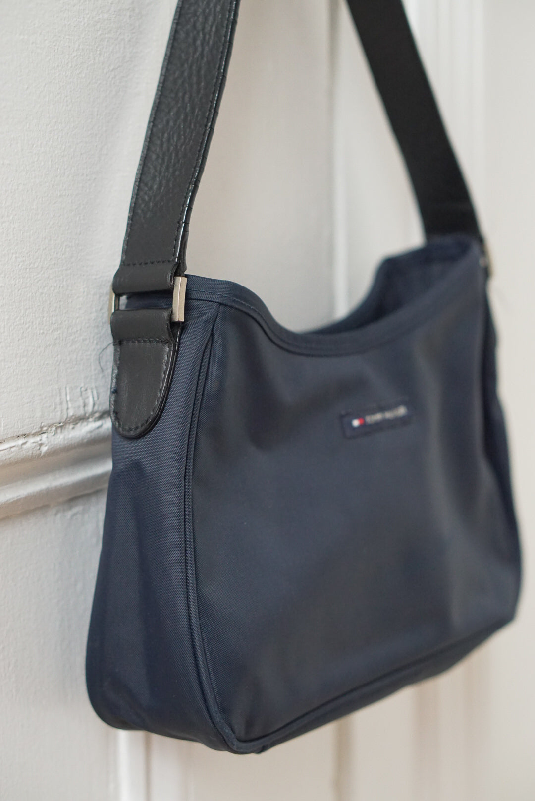 Tommy Hilfiger Navy Shoulder Bag