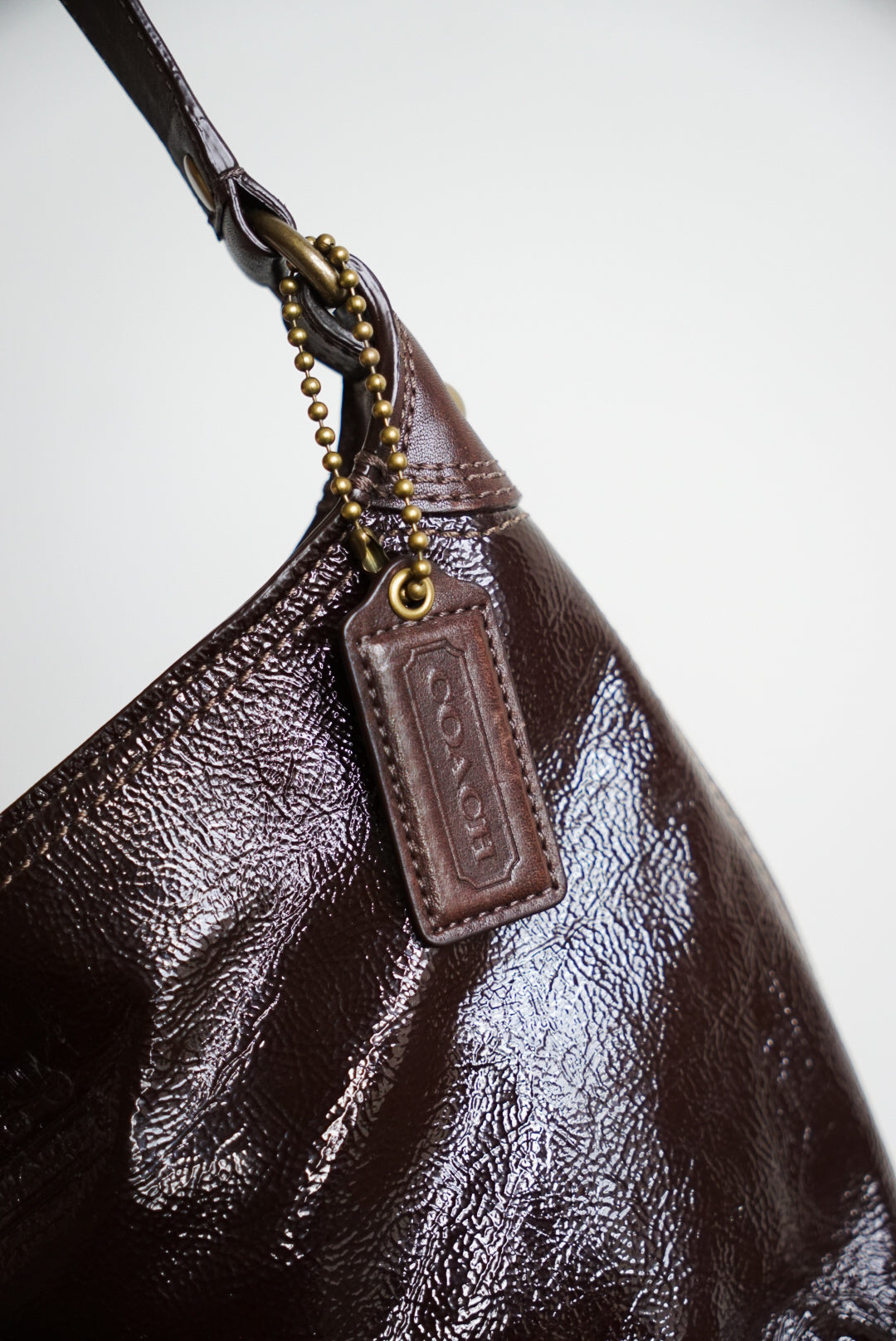 00s Coach Chocolate Patent Leather Shoulder Bag